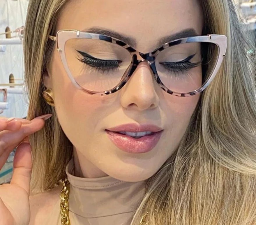 Kylie Eyeglasses - Tha Shade Eyeglasses