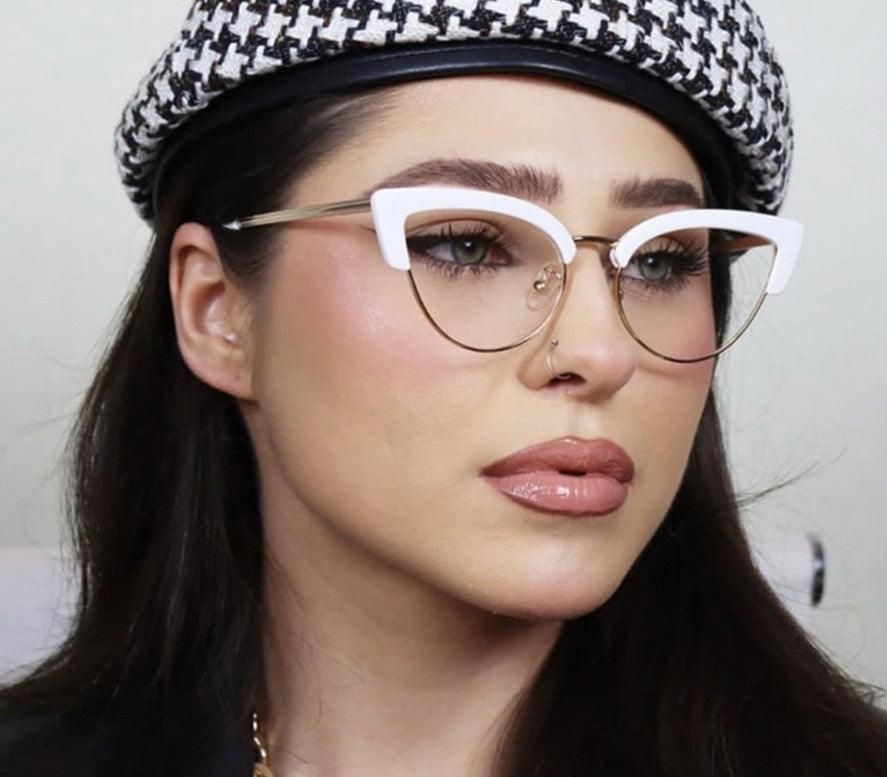 Lilliana Eyeglasses - Tha Shade Eyeglasses