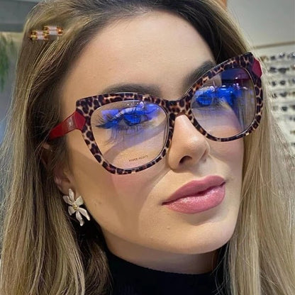 Megan Eyeglasses - Tha Shade Eyeglasses