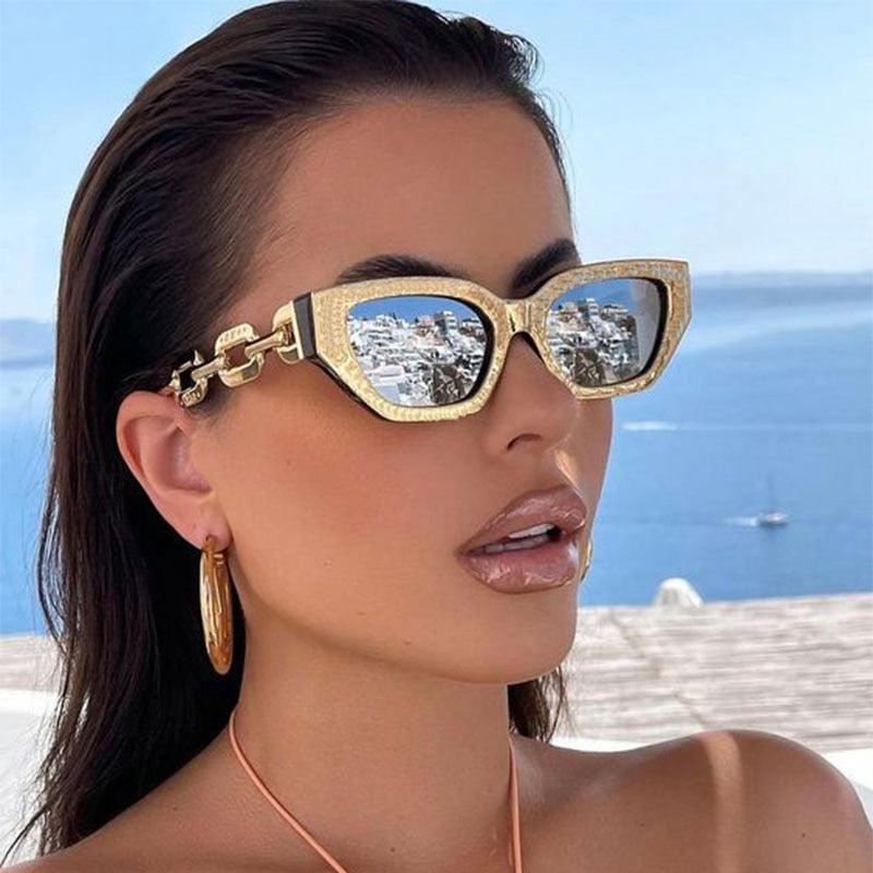 Riley Metal Chain Sunglasses - Tha Shade